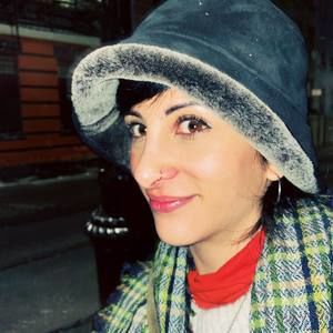 Meet your Posher, Lia